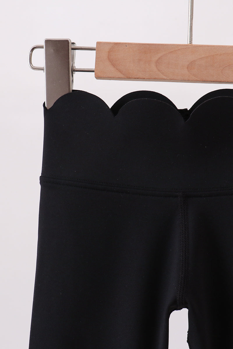 Scalloped Yoga Leggings