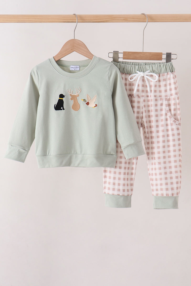 Sage Hunting Embroidered Set