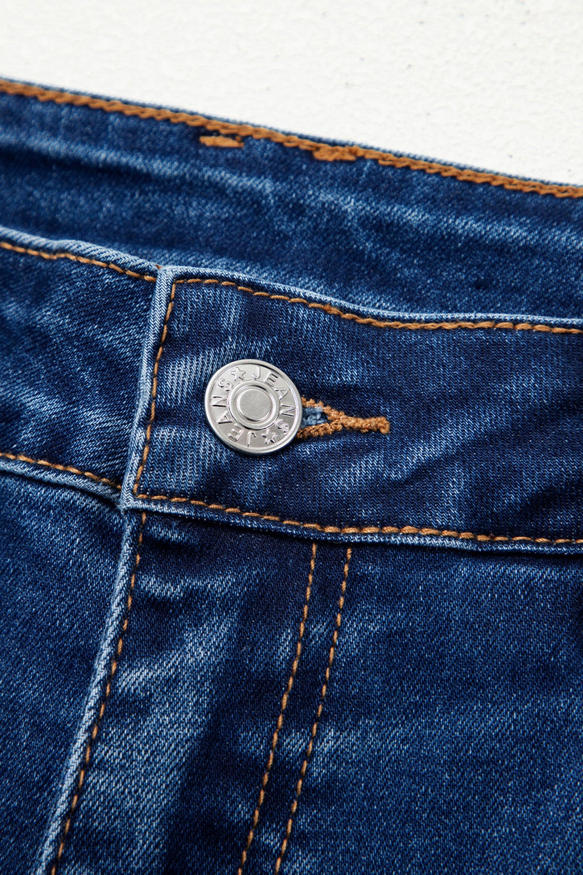Chic Seam Hem Ankle Length Jeans