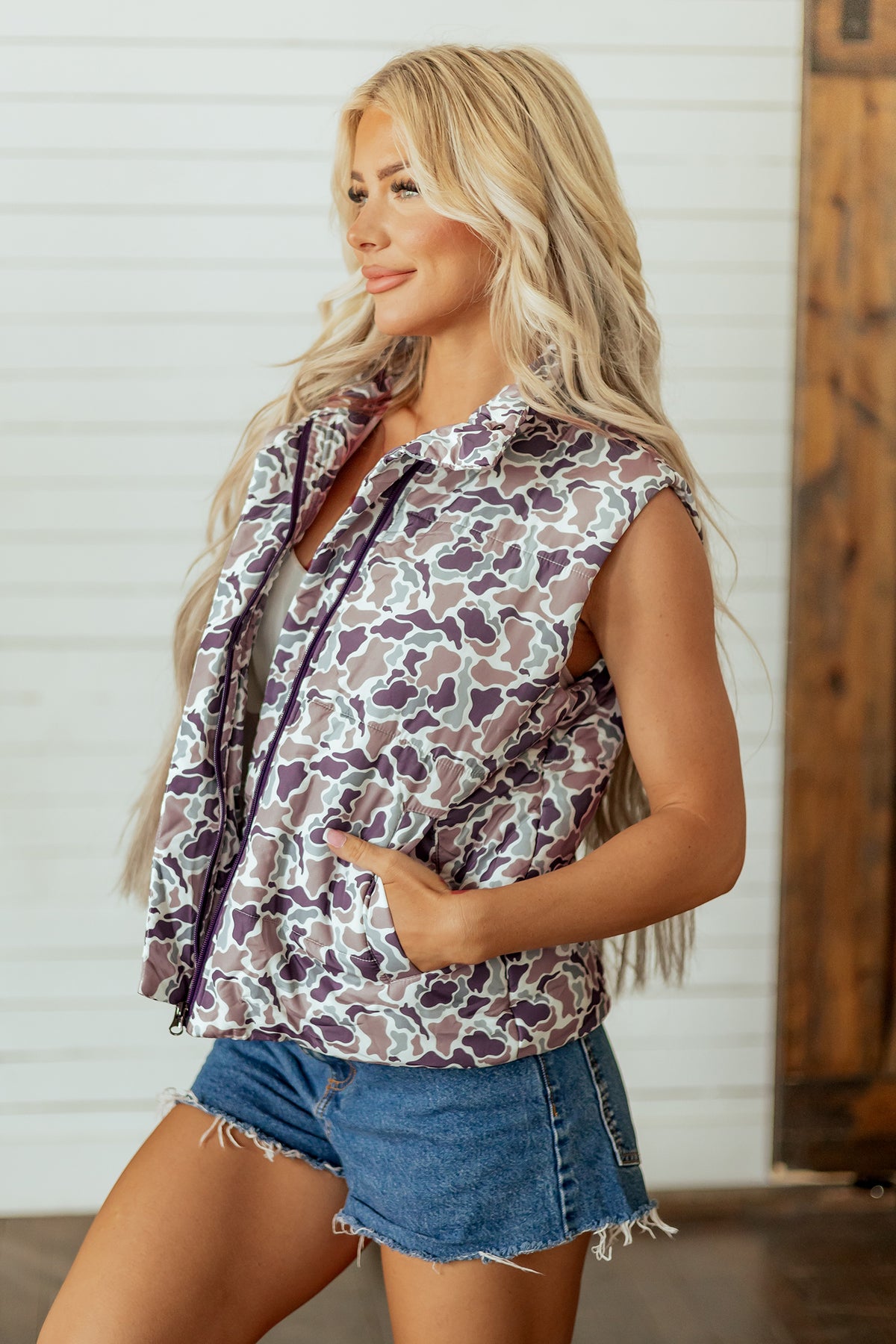 Camouflage Puffer Zip-Up Vest
