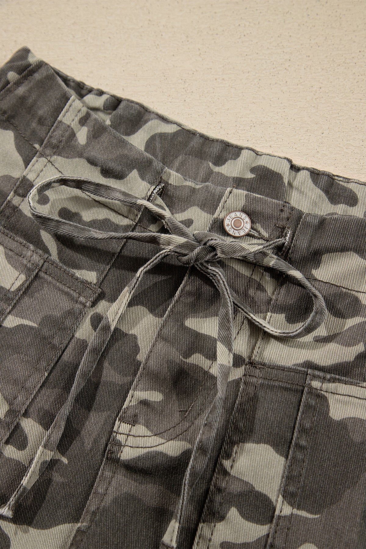 Leopard Pocketed Barrel Jeans