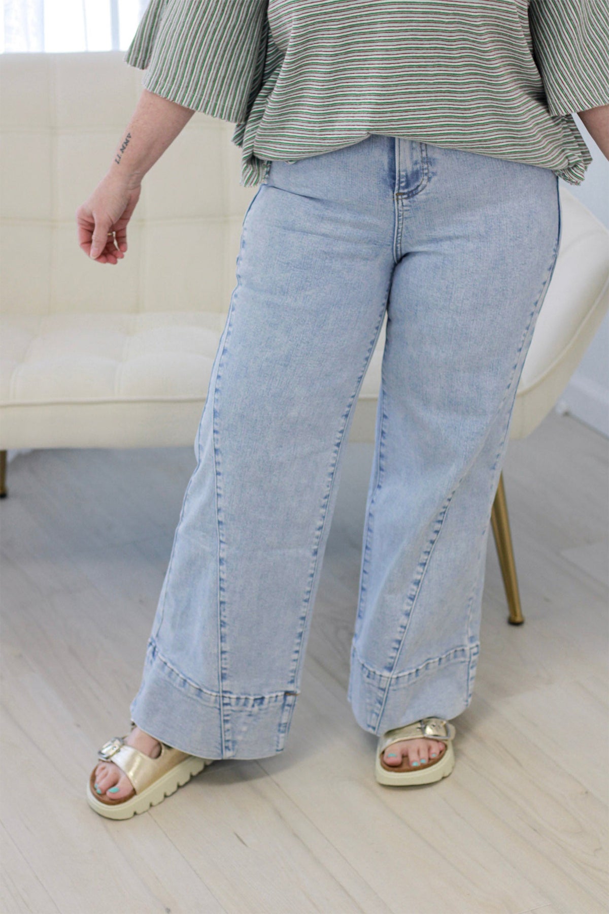 Loose Fit Plus Size Jeans