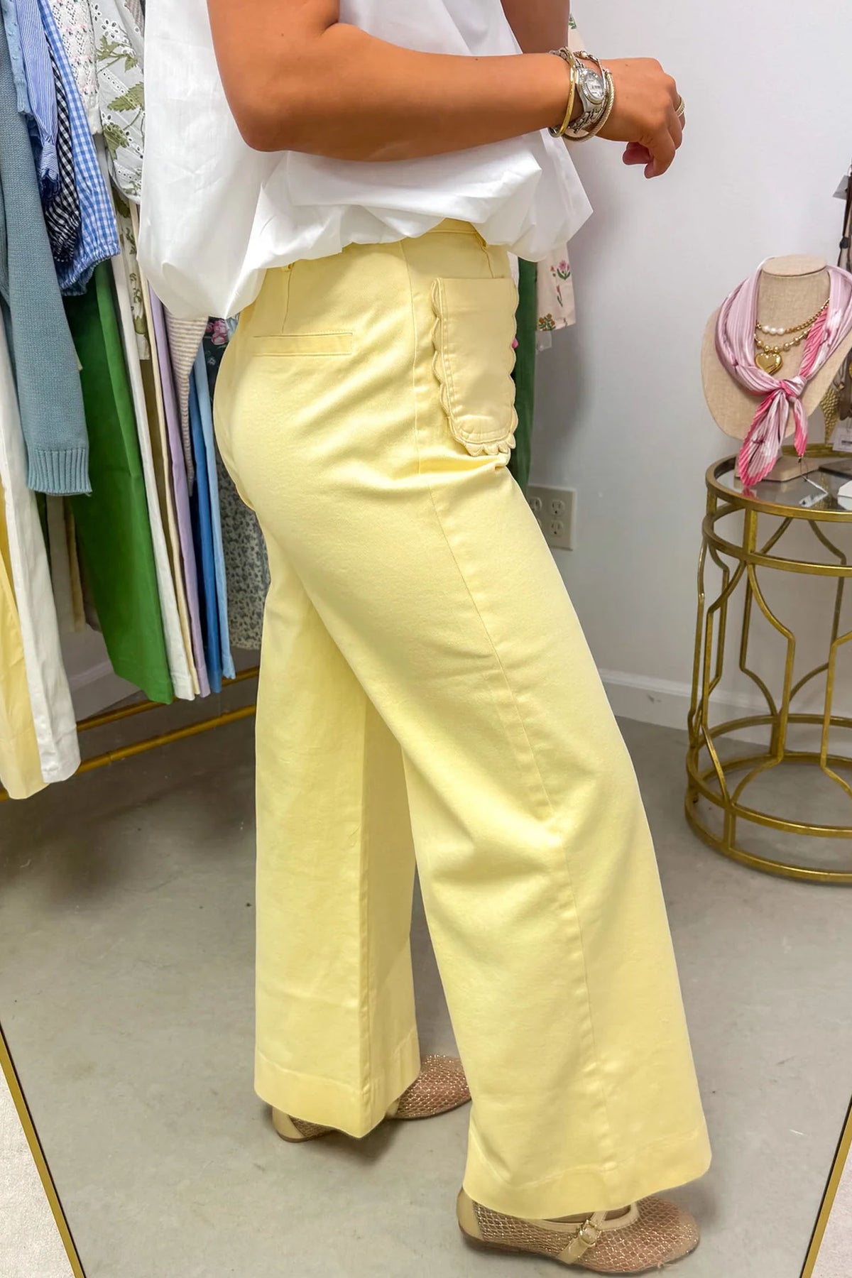 Scalloped Pocket Shift Jeans
