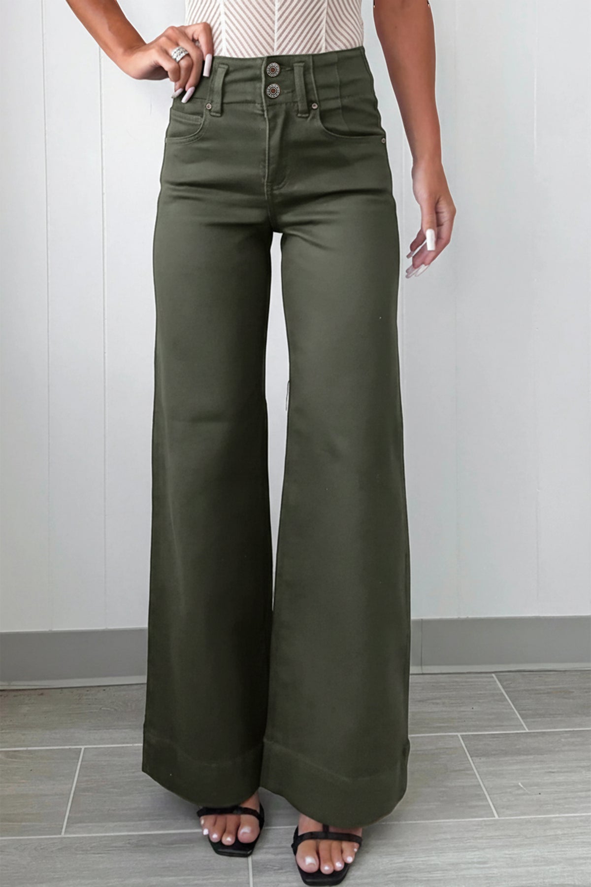 2-Button High Waist Wide Leg Jeans