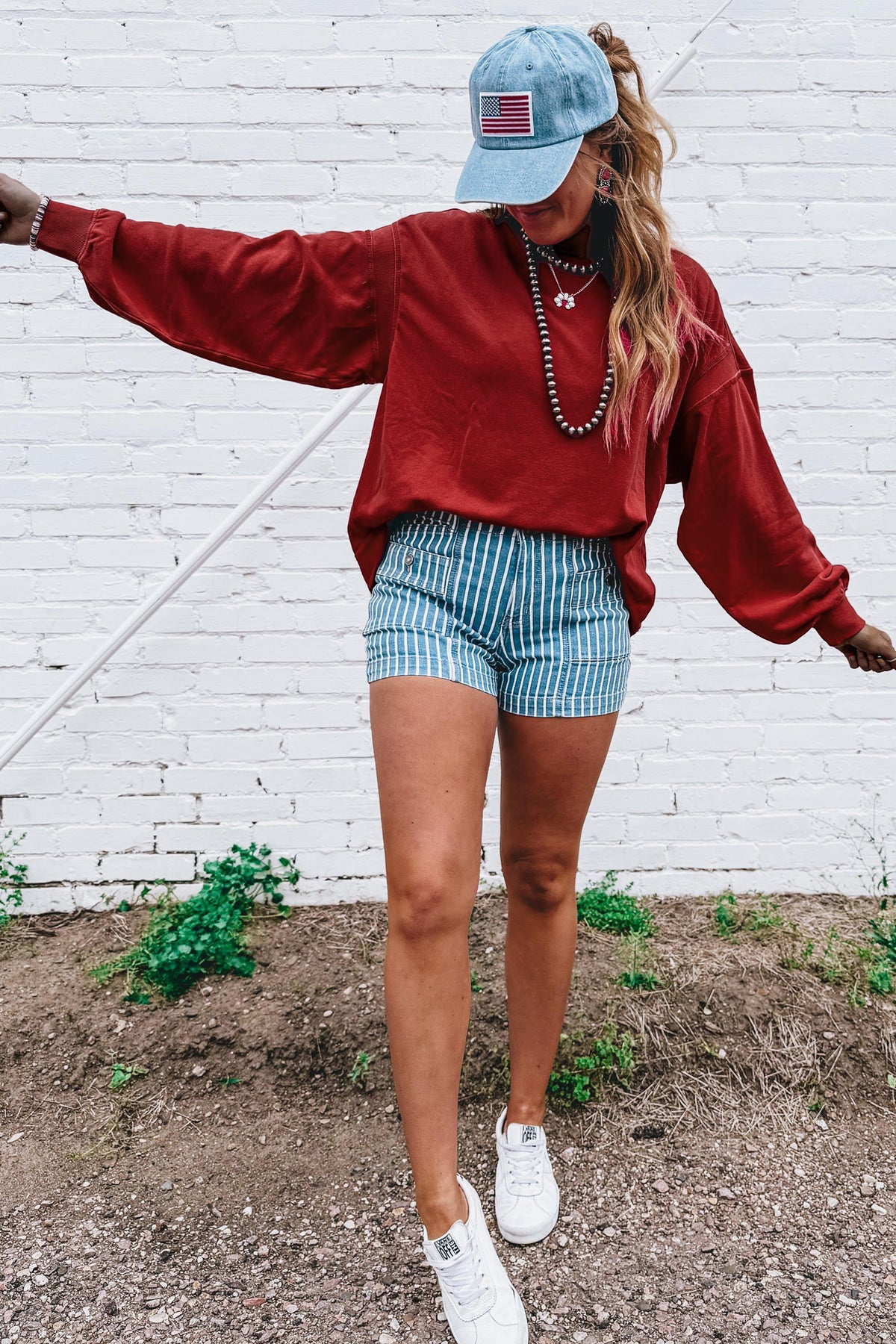 Ribbed Cutout Back Sweatshirt
