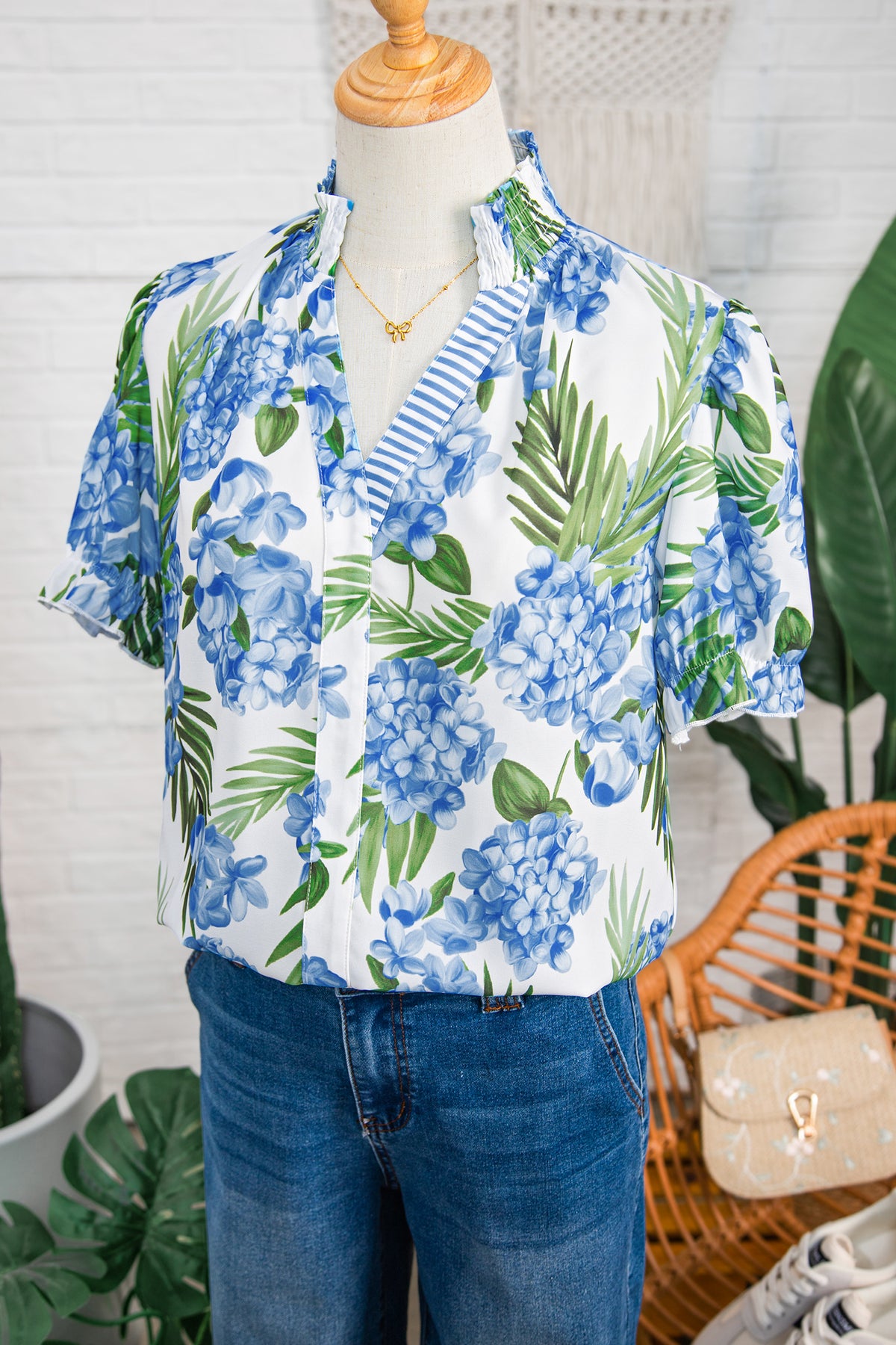 Floral Print Striped Short Sleeve Blouse