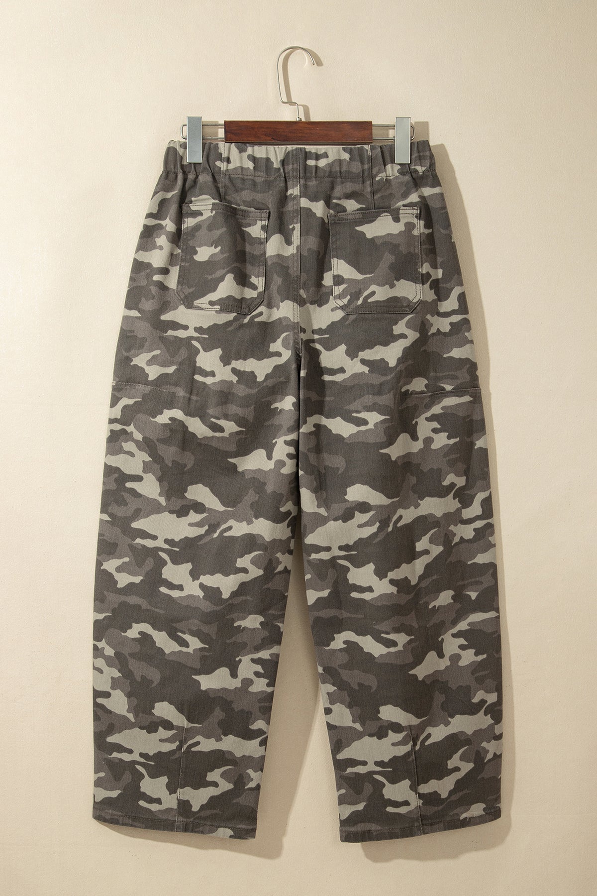 Leopard Pocketed Barrel Jeans